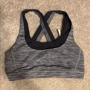 Lululemon sports bra